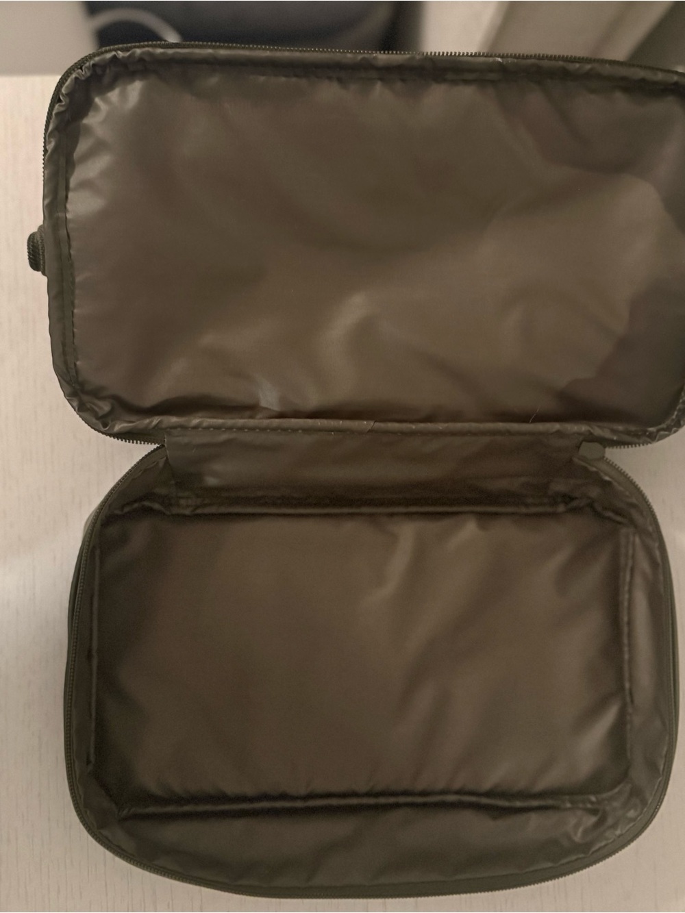 BEIS  mini weekender in olive with beis toiletry bag - Picture 8 of 10